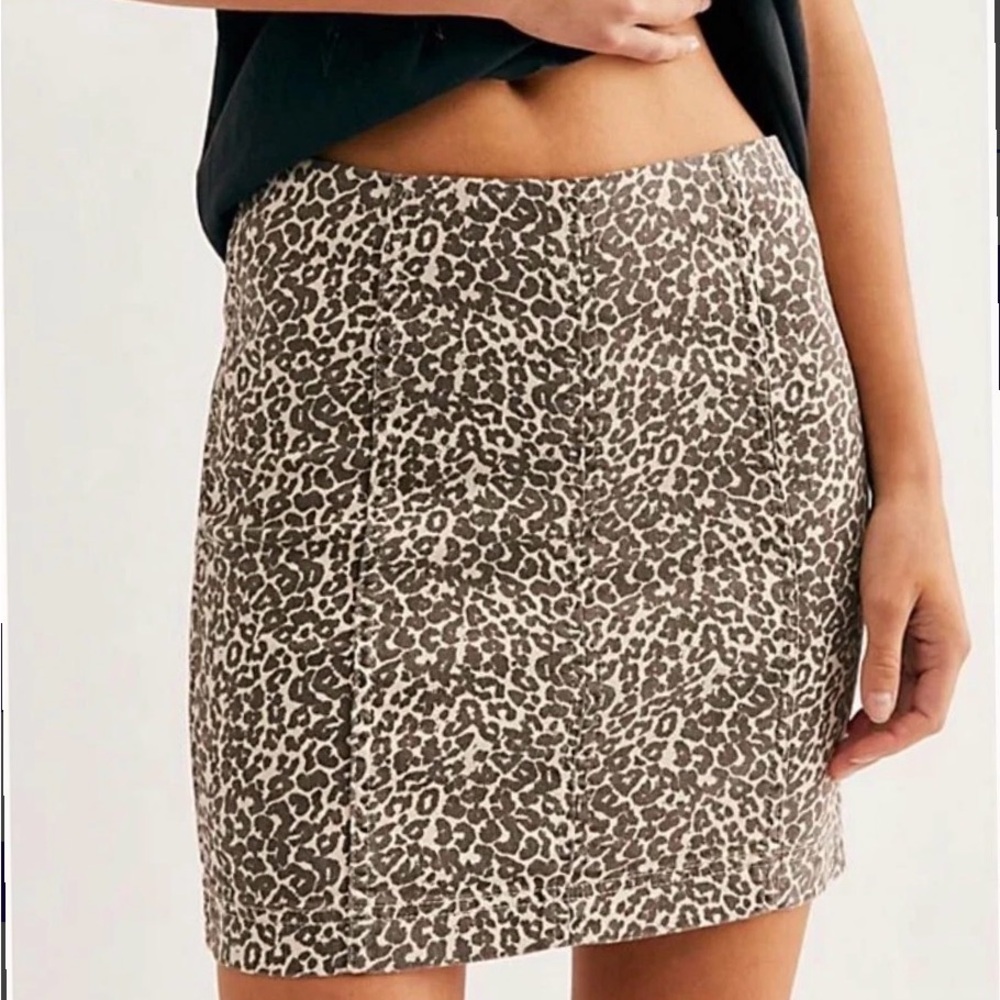 Free People tea Combo Cheetah Animal Print Mini Skirt